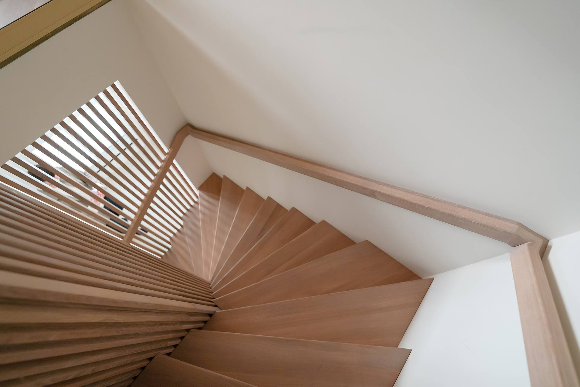 Houten trappen bij Skarson