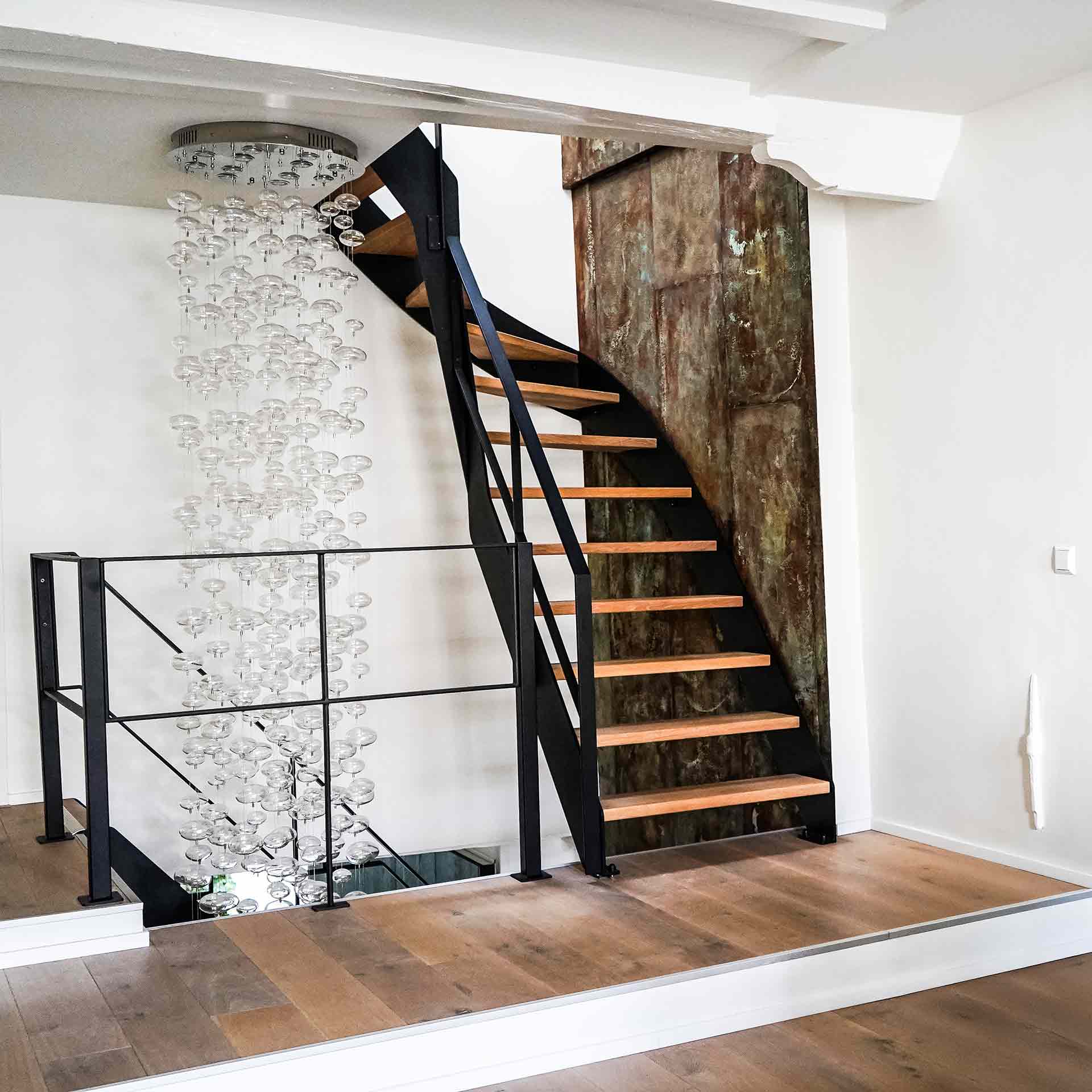 Maatwerk stalen trappen bij Skarson Maatwerk stalen trappen bij Skarson