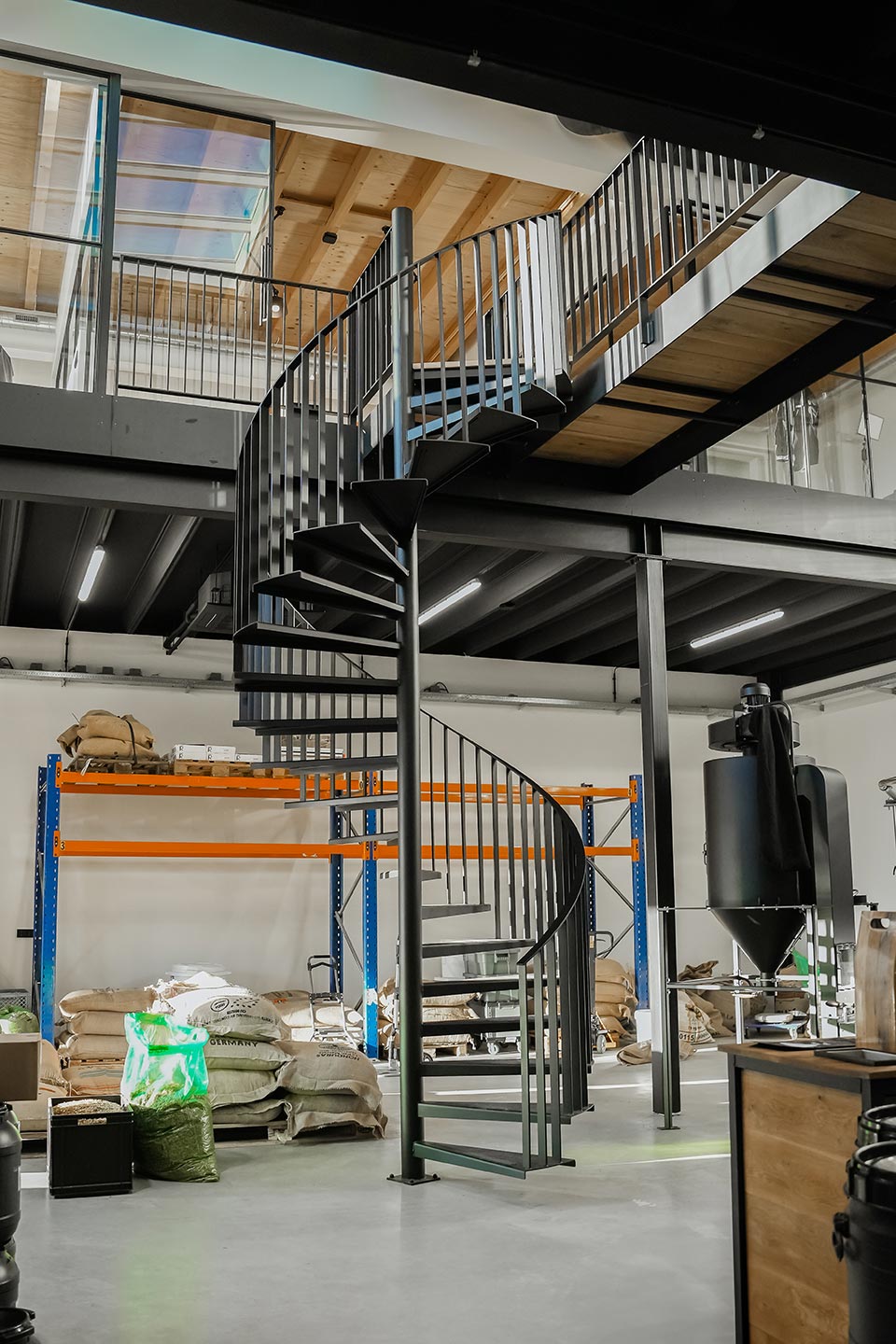 Stalen wenteltrap bij Skarson Stalen wenteltrap bij Skarson