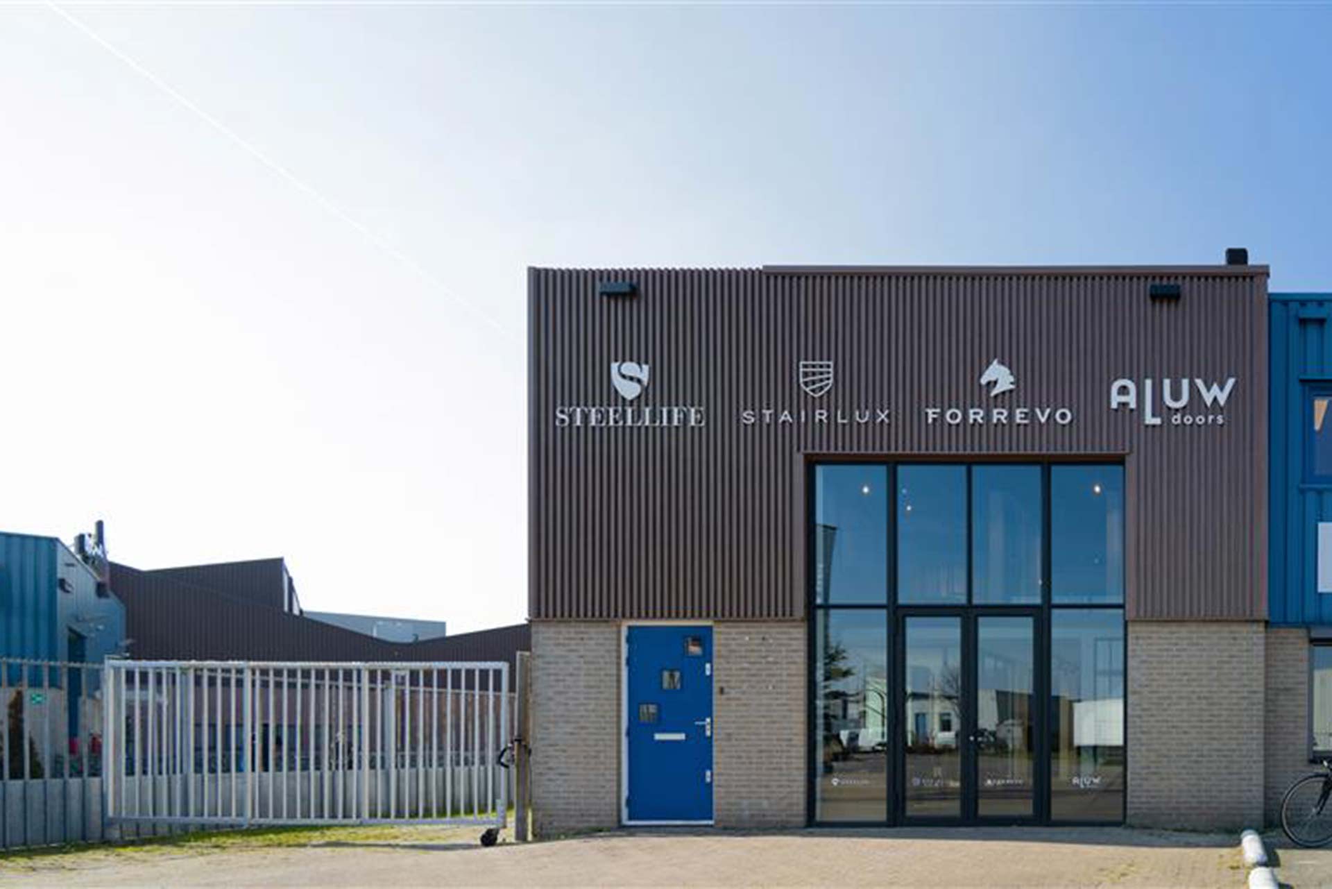 De showroom van Skarson in Barendrecht